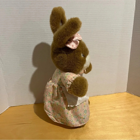 Vintage 1987 Prestige Toy Corp. “Rabbit”Plush Brown Wearing Dress & Pink Bow - Picture 4 of 7
